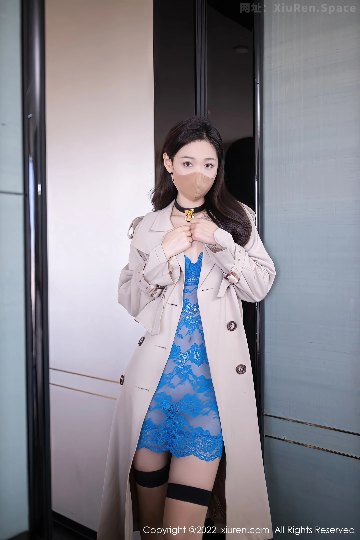 图片[4]-[XiuRen秀人网] VOL.5817 模特唐安琪性感蓝色蕾丝轻透服配原色丝袜秀曼妙身姿诱惑写真76P-秀人网官方网站